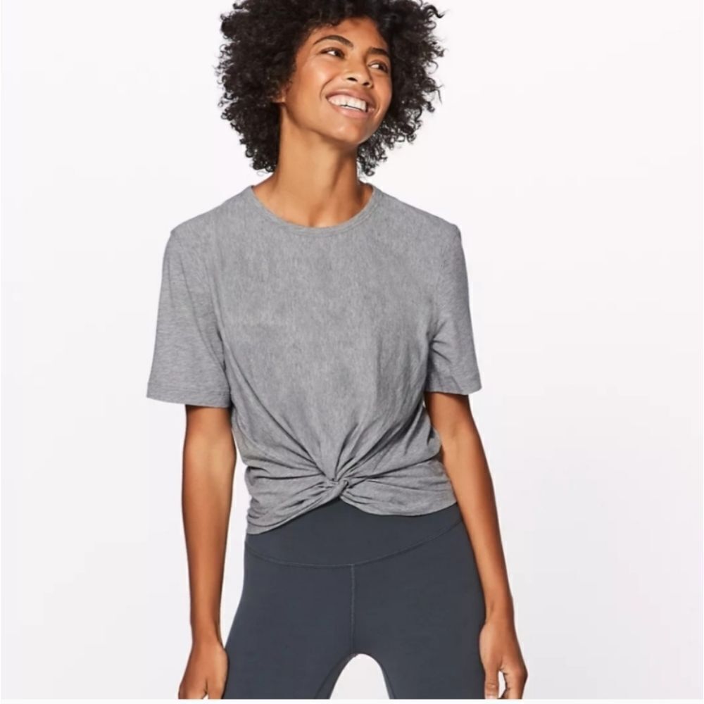 Lululemon Crescent Tee